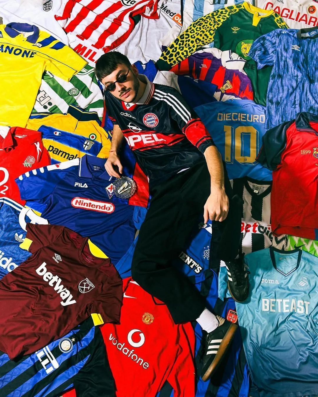 Áo Bóng Đá Retro